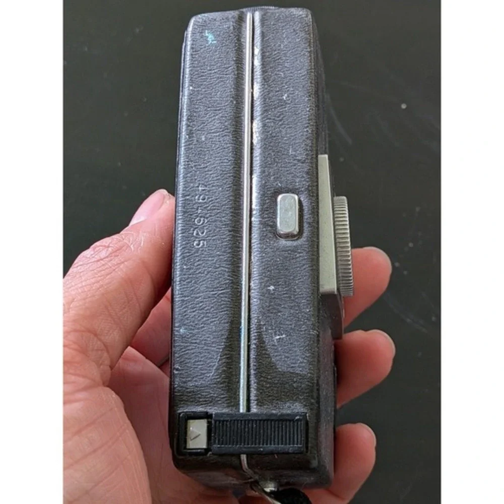 Vintage Film Camera Kodak Instamatic‎ S-10 - Untested USA Made